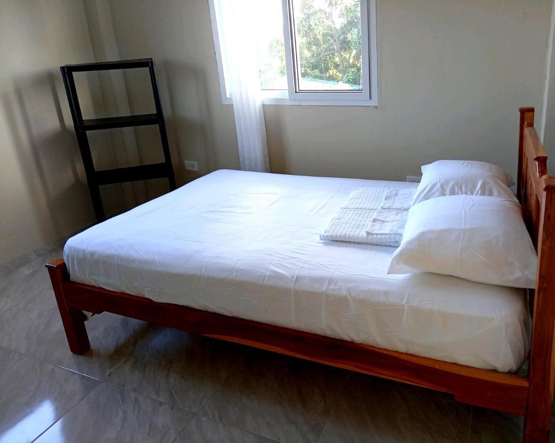 Апартаменти Habitacion Privada A 8 Minutos Del Aeropuerto Tocumen Tapia Numero Dos Екстер'єр фото